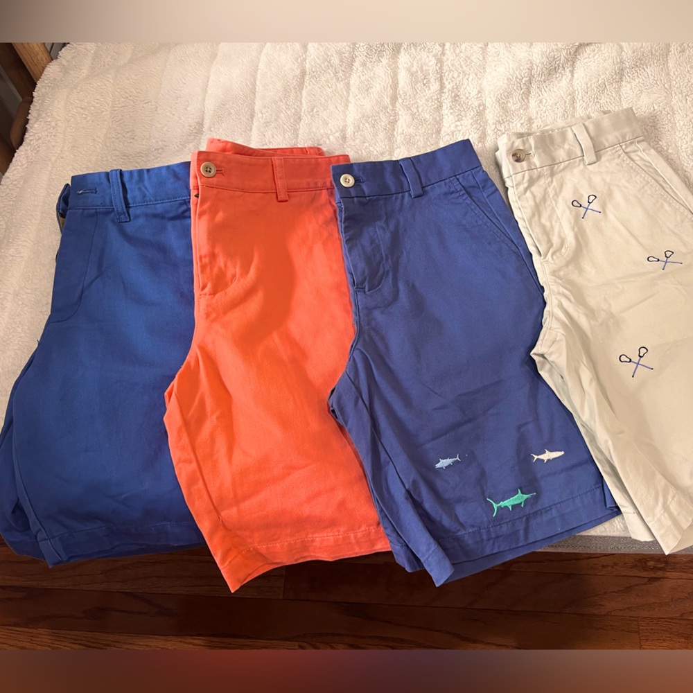 4 pairs size 10 boys shorts- credits and vineyard vines